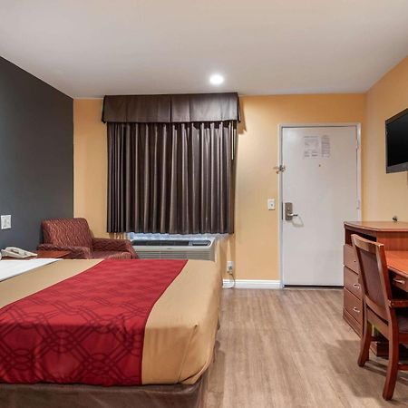 Rodeway Inn Carson - Los Angeles South מראה חיצוני תמונה